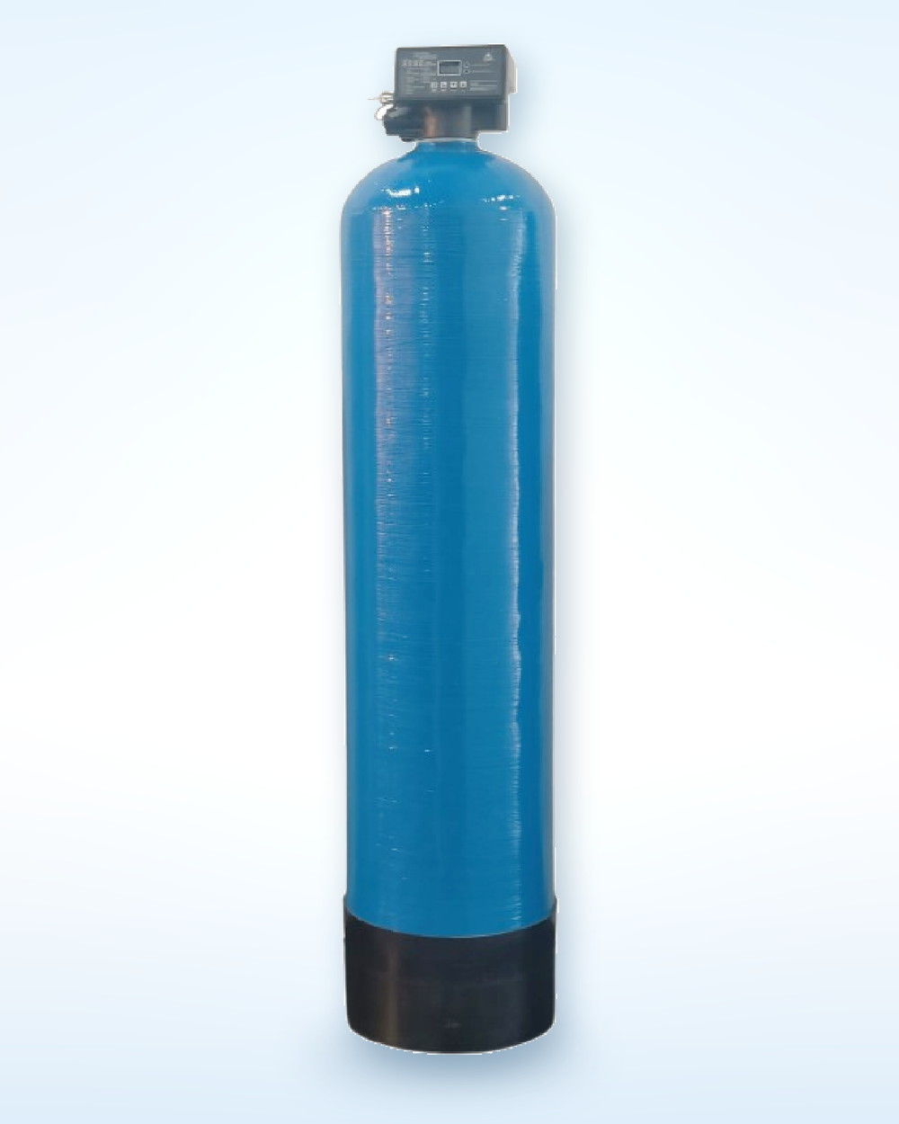 Automatic residential water softener with FRP vessel and programmable control valve